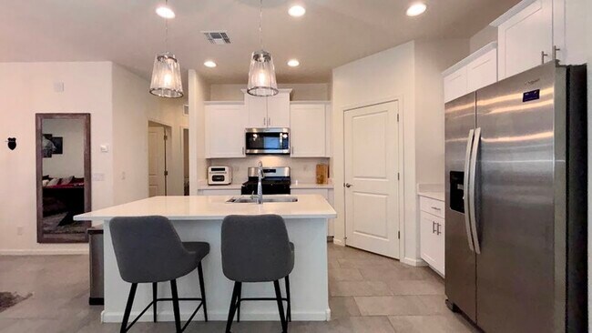 Building Photo - New Star Valley Home