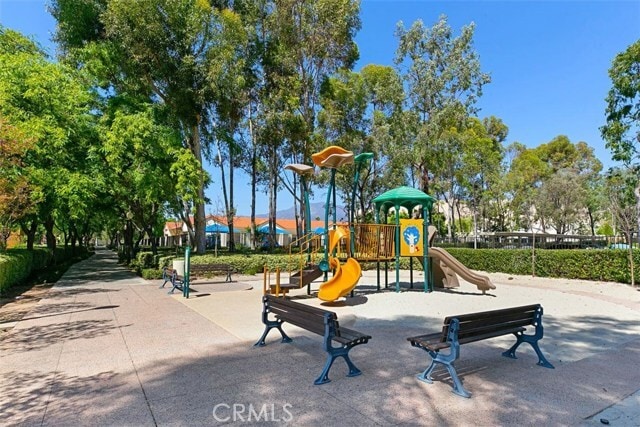 Building Photo - 41 Paseo Vespertino