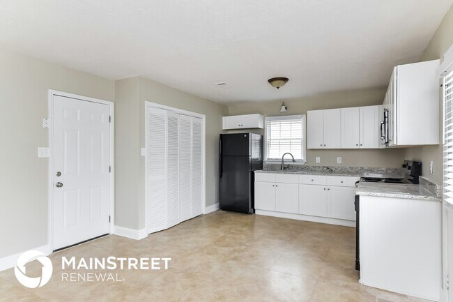 Building Photo - 1318 Temple Johnson Rd