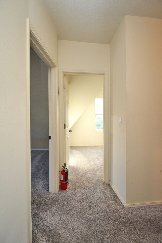 Building Photo - 3308 N Missouri Ave