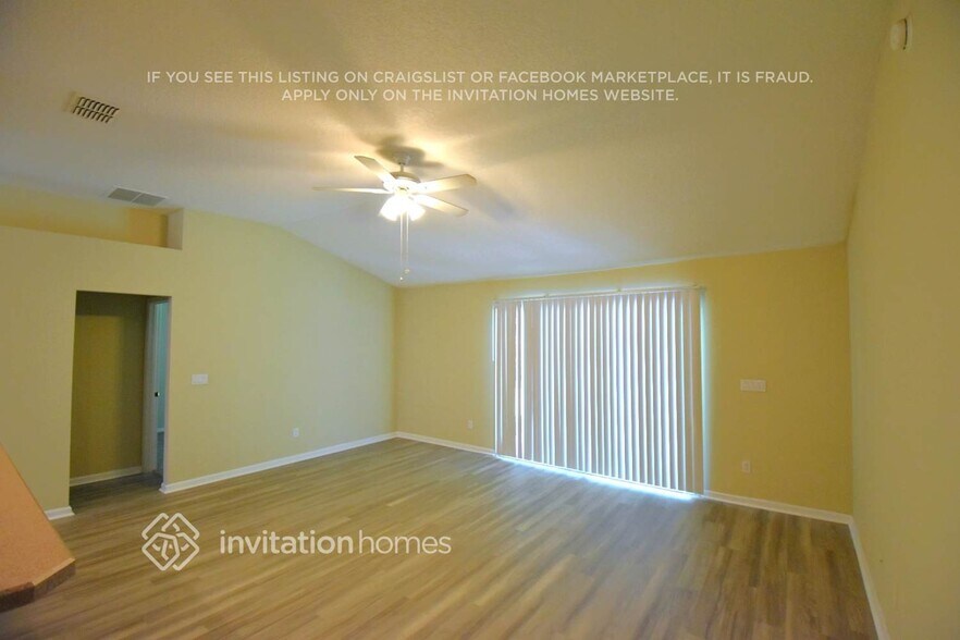Building Photo - 827 E Red House Branch Rd