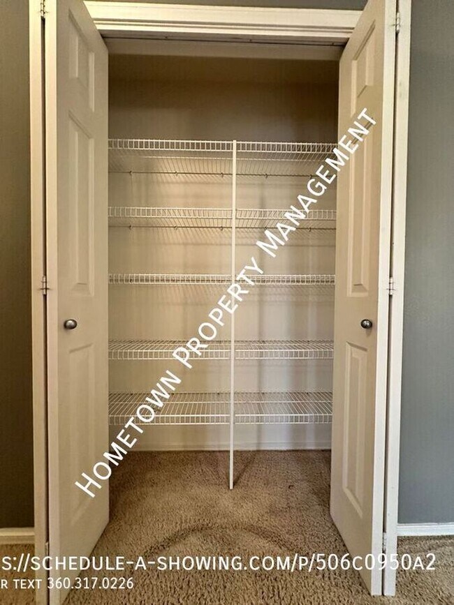 Building Photo - 7205 33rd Ave NE