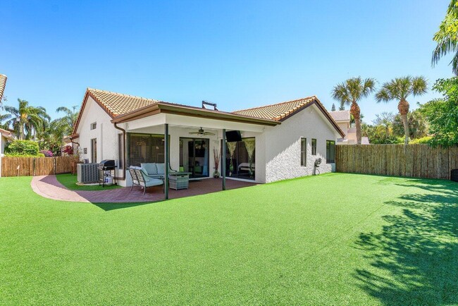 Building Photo - 10581 Mendocino Ln