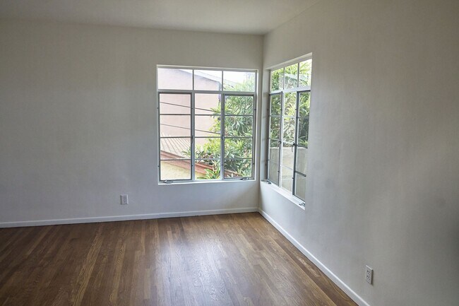 Primary Photo - 5501 Orange Ave