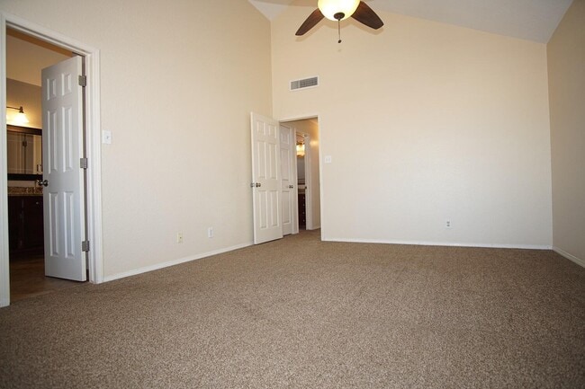 Building Photo - 2045 Pueblo Nuevo Cir