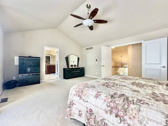 Building Photo - Spacious 4-Bed Colonial in Troy’s Stone Ha...