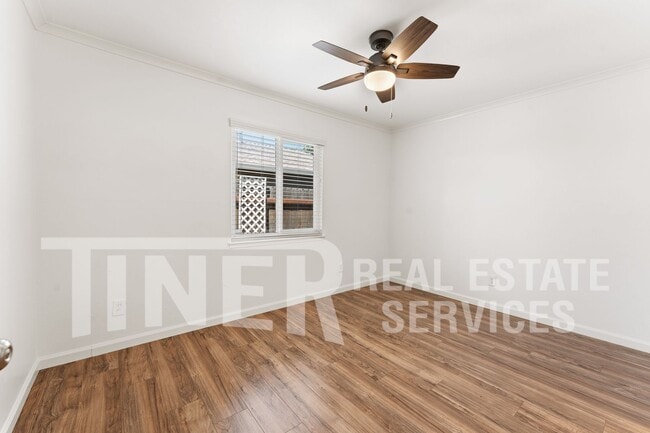 Building Photo - 6000 Coyle Ave