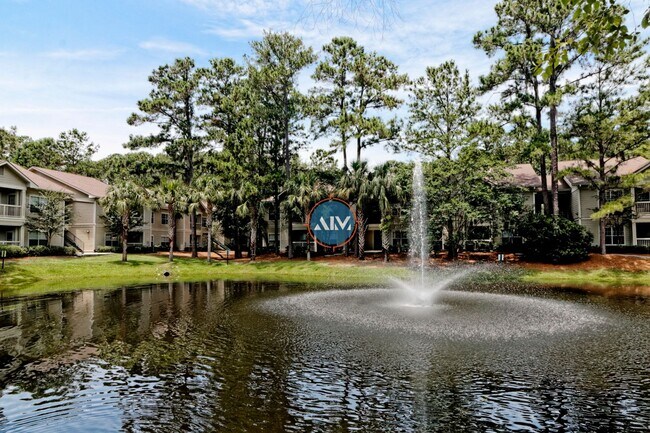 Building Photo - Enjoy Coastal Living at its finest!