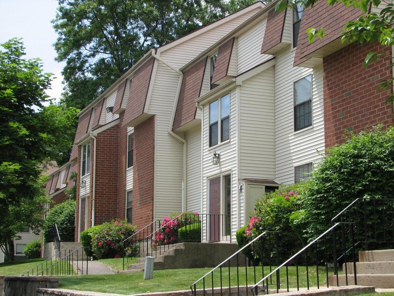 Exterior - Ridgefield Apartments