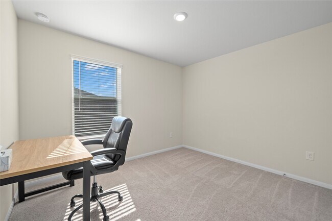 Building Photo - 16314 Dutton Clover Dr