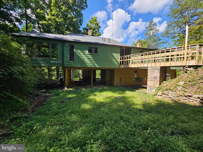 Building Photo - 6074 Covered Bridge Rd