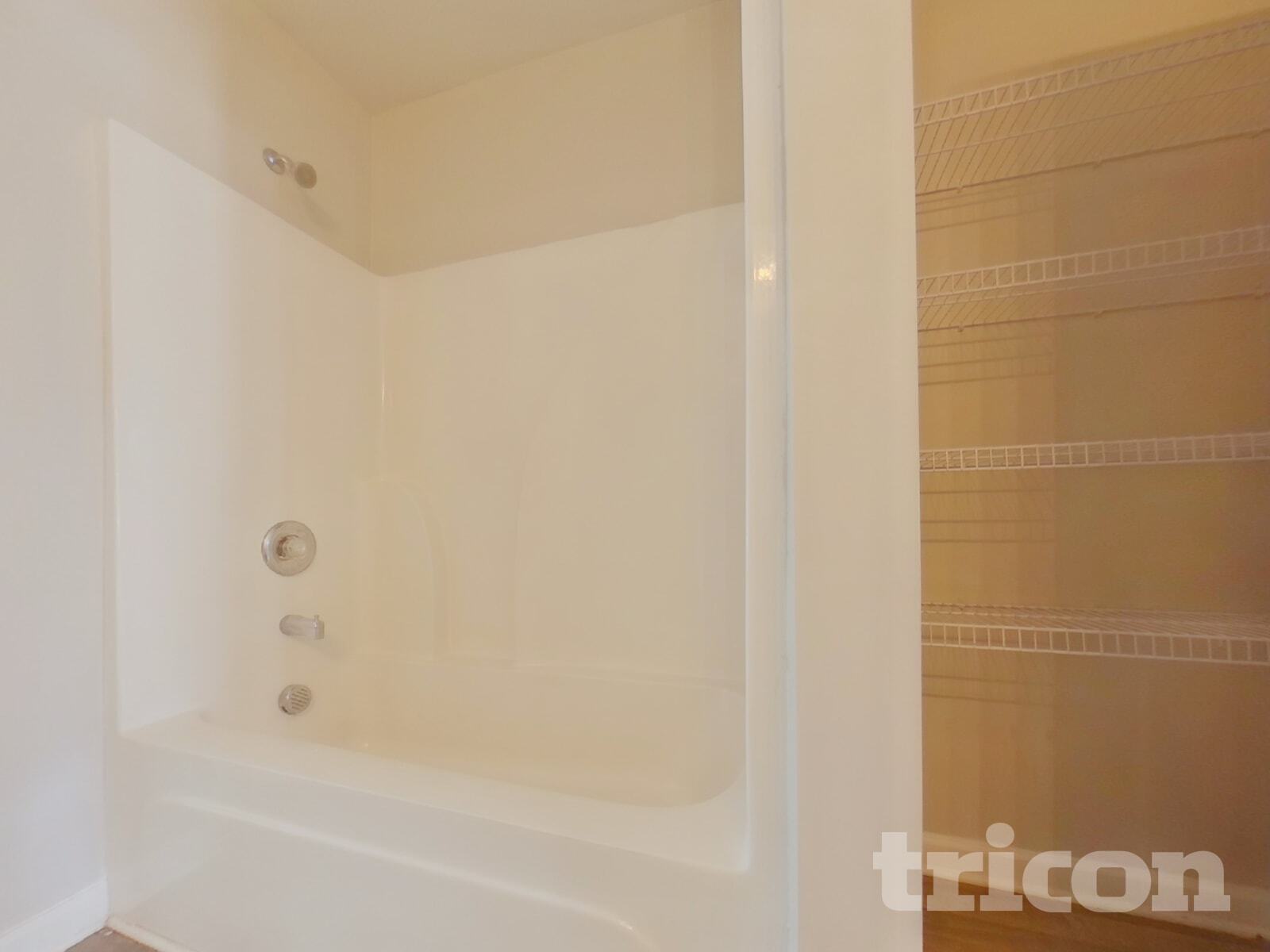 Building Photo - 133 Glendale Blvd