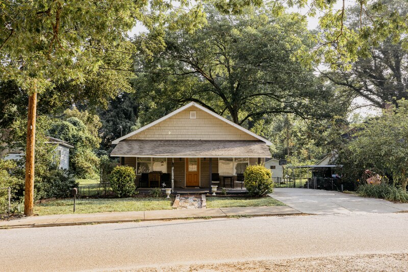 Building Photo - 209 Mill St
