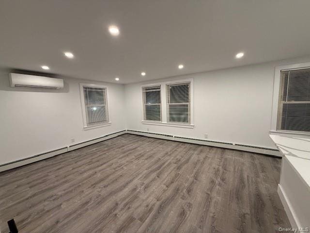 Building Photo - 19 Bellport Ln