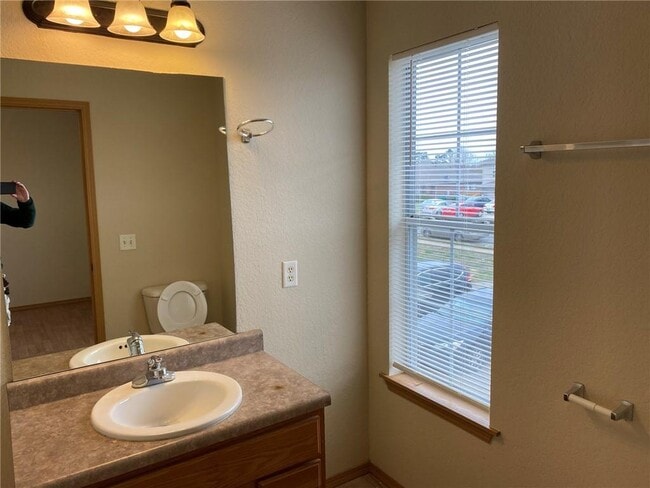 Building Photo - 3066 Memory Ln