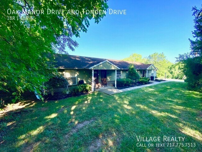 Primary Photo - FEW STEPS, No one above or below! Cozy 1-B...