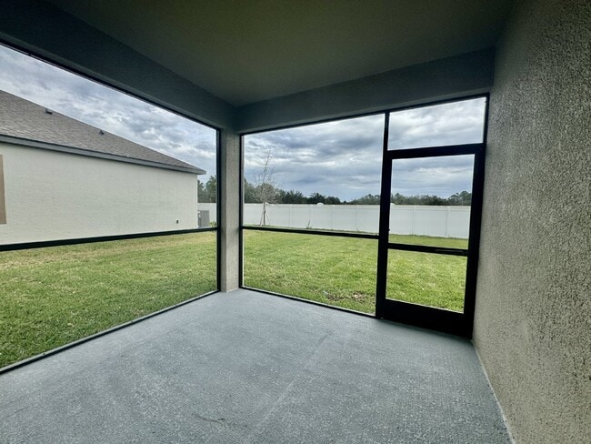 Building Photo - Spacious 4-Bedroom Home in Bradenton, FL