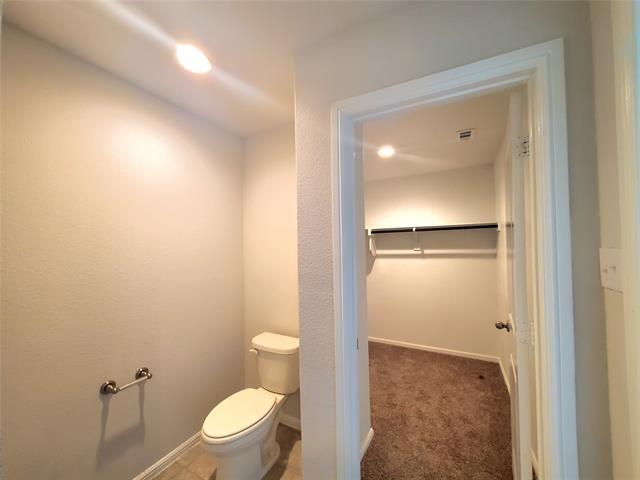 Building Photo - 16612 Portage St