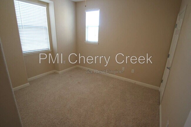 Building Photo - 6385 S Xanadu Way