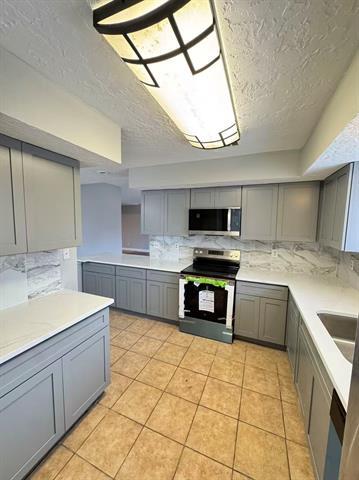 Building Photo - 1213 Colmar Dr