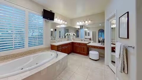 Primary Bathroom - 2891 Morning Creek Rd