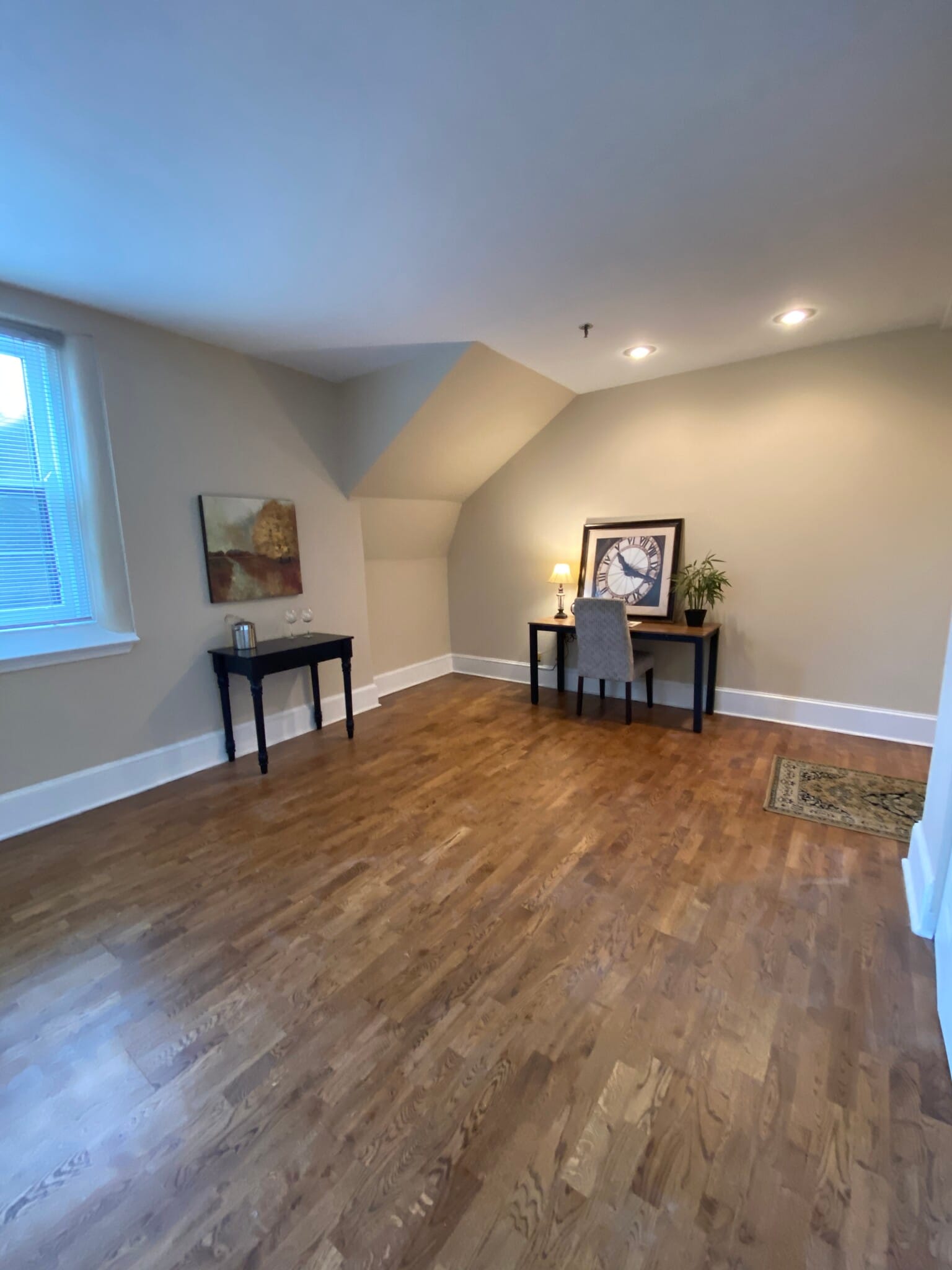 Updated and modern - 803 E 6th St