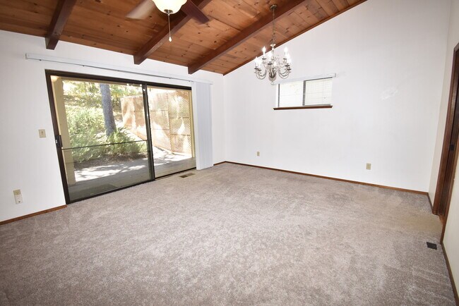 Building Photo - 20664 Chaparral Cir