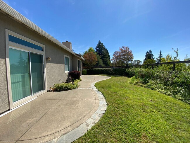 Building Photo - Castlerock Gated Community off Hilborn! Be...