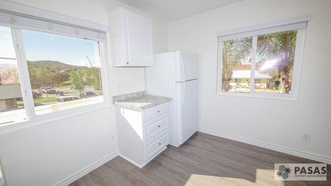 Building Photo - Newly remodeled ADU in a great neighborhood!