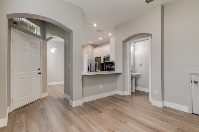 Building Photo - 11068 Windsor Pl Cir