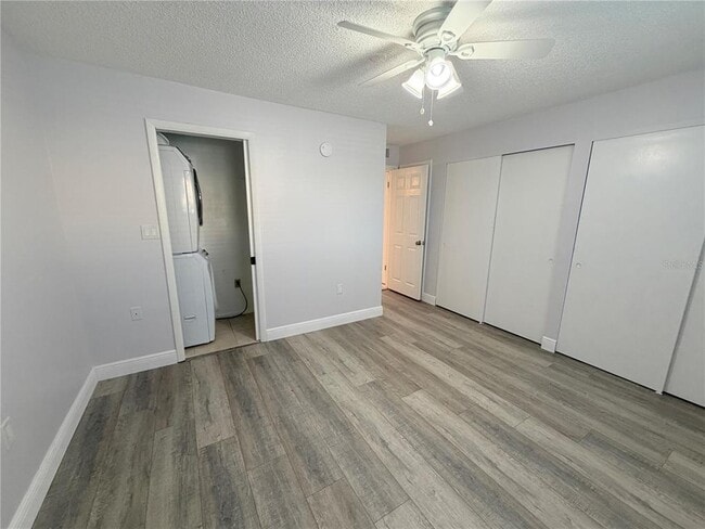 Building Photo - 1000 Lake of the Woods Blvd