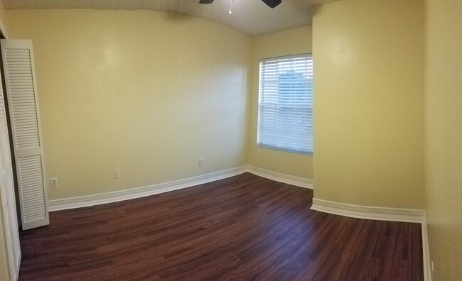 Second floor Bedroom 3 of 4 with Closet - 7438 Victoria Cir