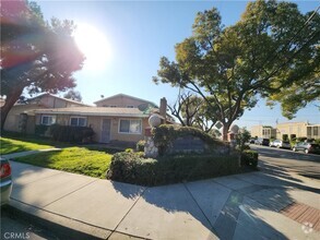 Building Photo - 4505 Canoga St