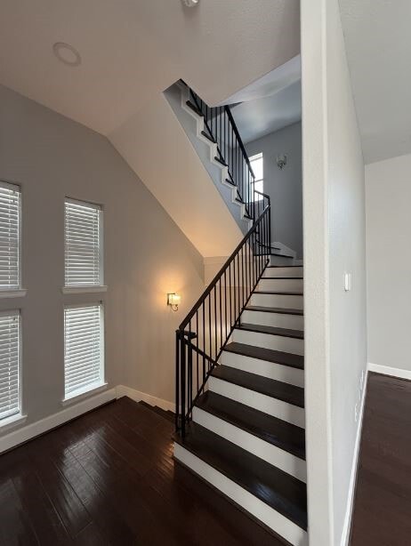 Building Photo - 2906 Baer St