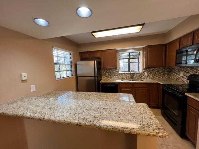 Building Photo - 15221 Berry Trail