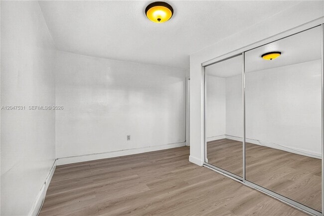Building Photo - 5800 Taylor St