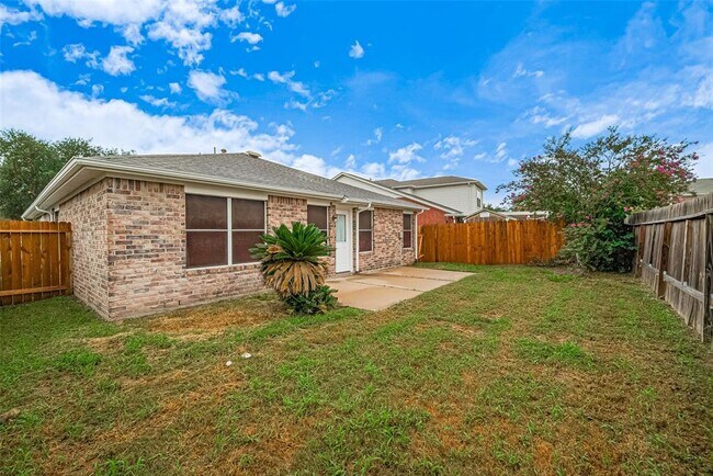 Building Photo - 4826 Cliffpoint Ct