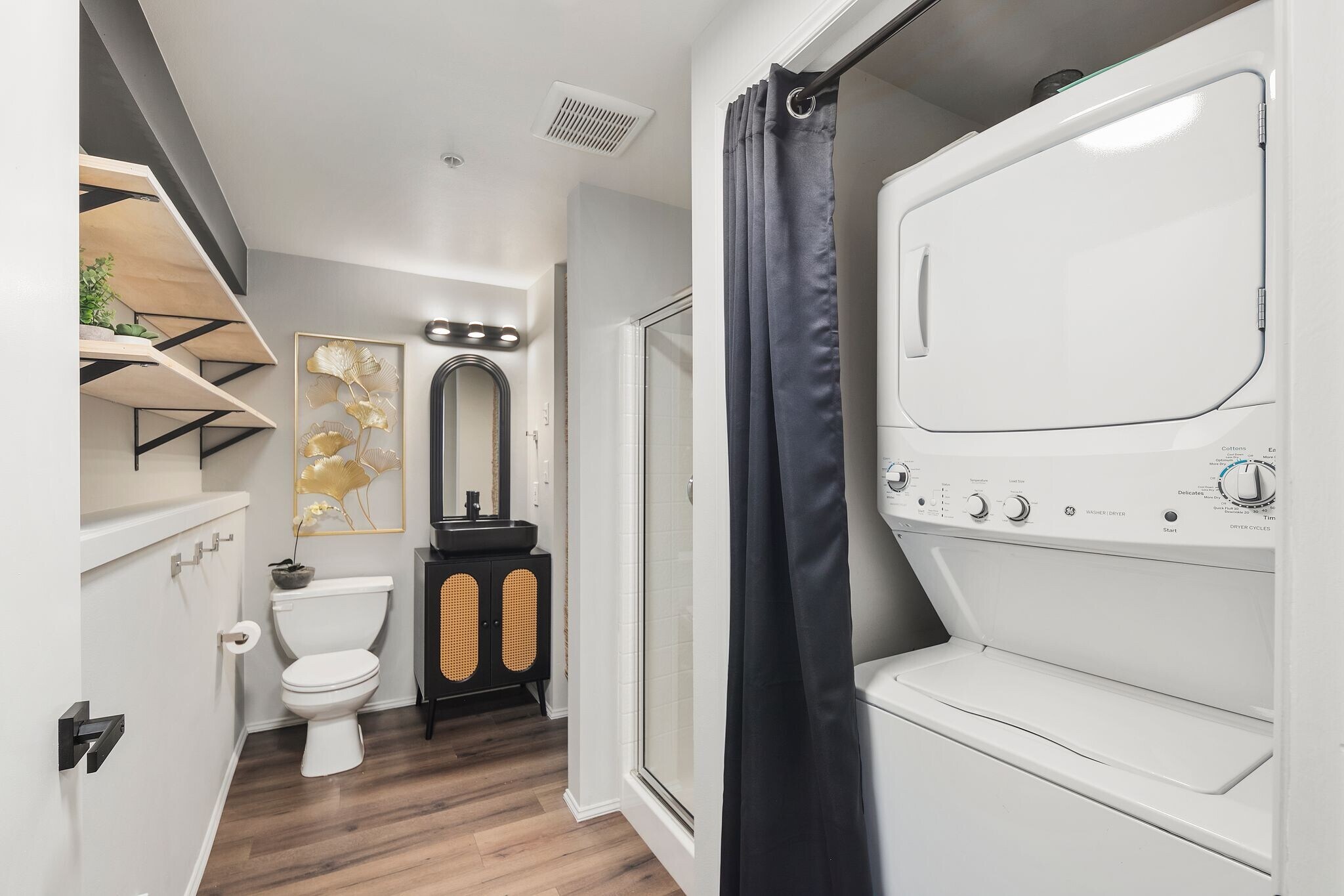 Building Photo - 9301 Linden Ave N