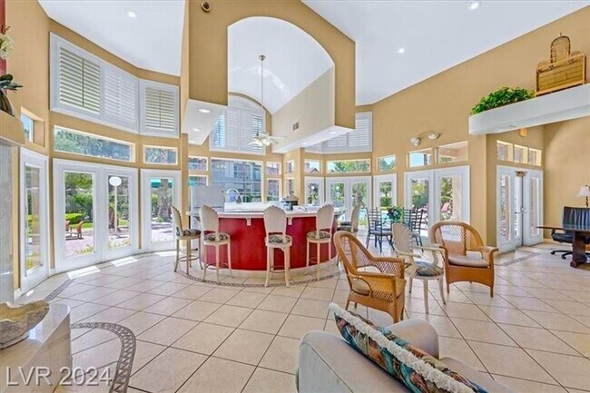 Building Photo - GREEN VALLEY 1ST FLOOR UNIT WITH ATTACHED ...