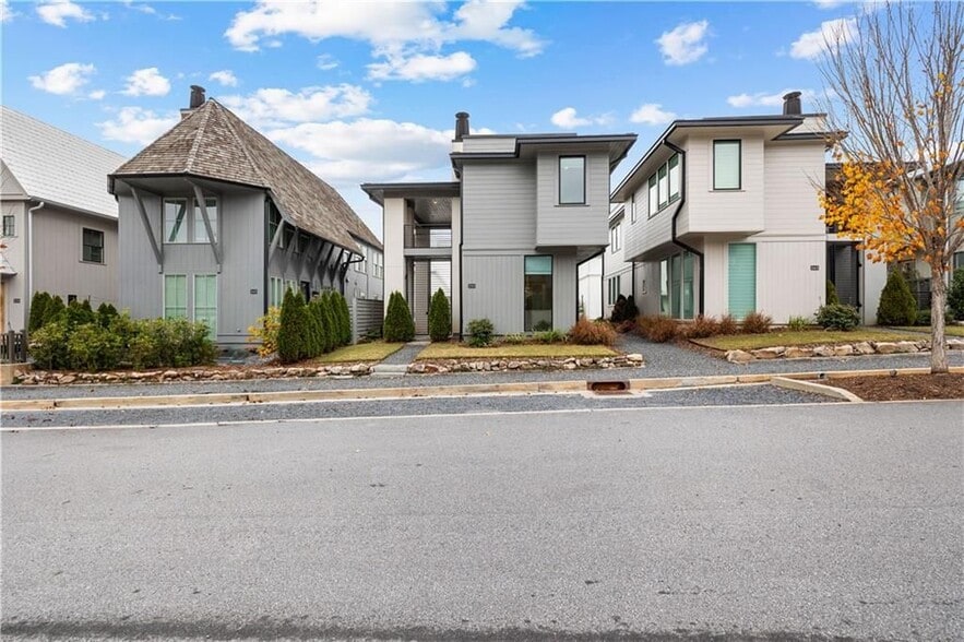 Building Photo - 255 High St