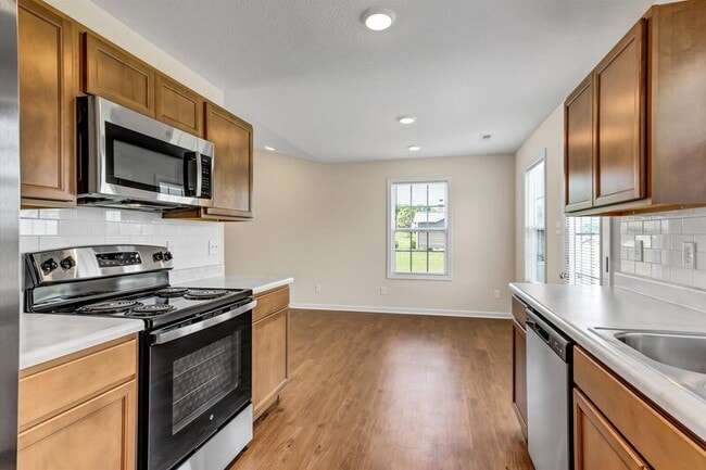 Building Photo - 2020 McCleary Rd