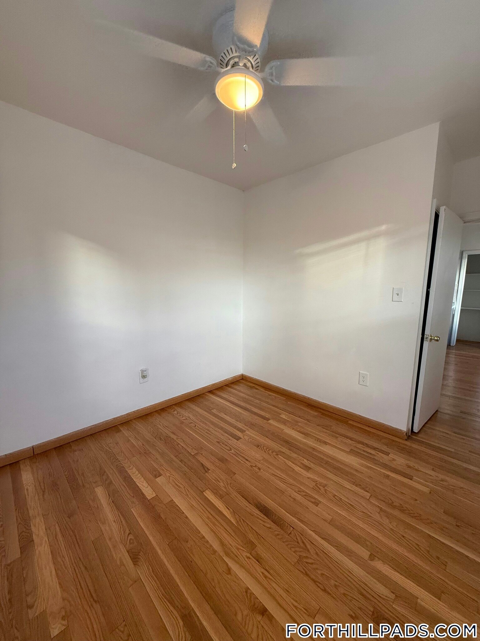 Building Photo - 155 Centre St