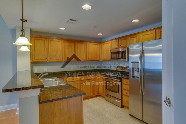 Building Photo - 3201 Aspen Grove Dr