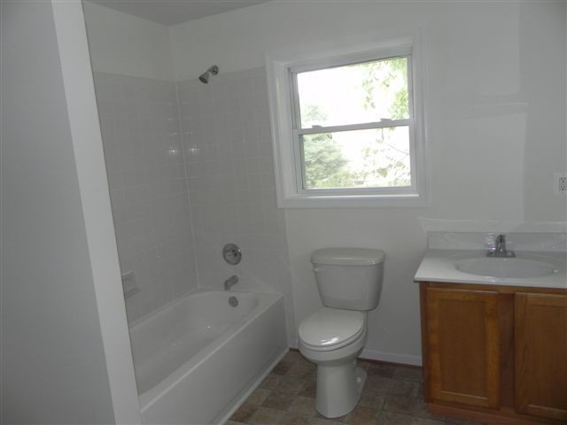 Building Photo - Remington Rental