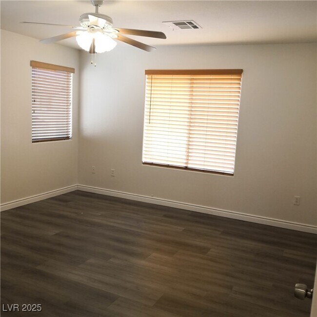 Building Photo - 5055 Lime Kiln Ave