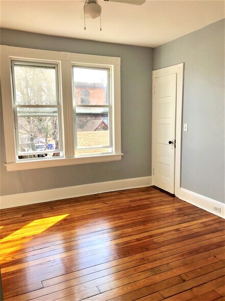 Building Photo - 27 Harborview Ave