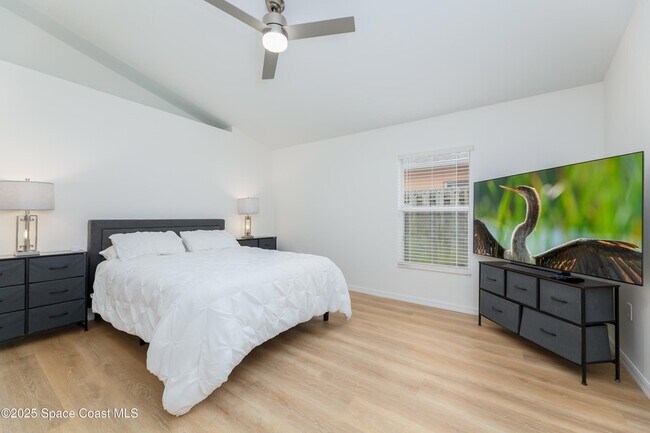 Building Photo - 4540 Bellaluna Dr