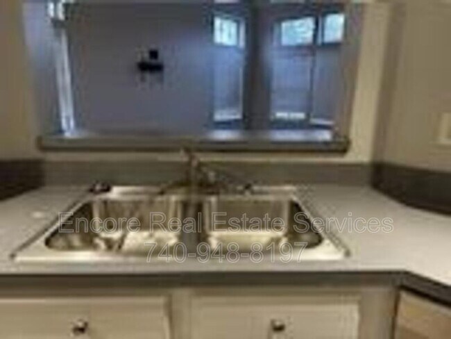 Building Photo - 5099 Bixford Ave