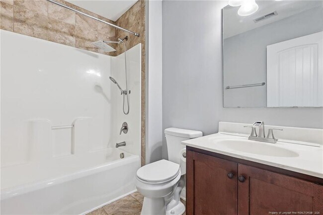 Building Photo - 1541 Gallant Fox Ct