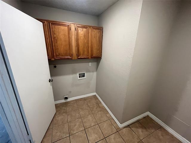 Building Photo - 2405 Brookside Dr